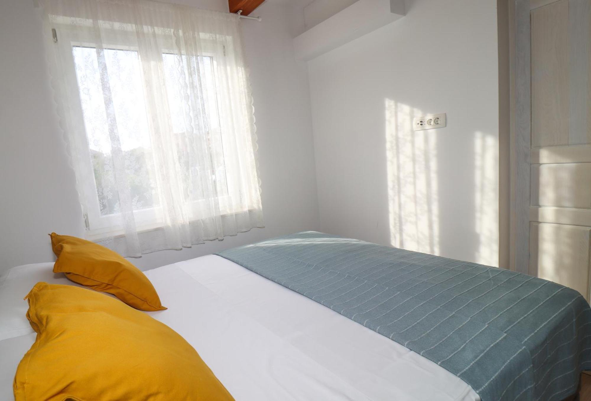 Laura Apartments Brodarica  Zewnętrze zdjęcie
