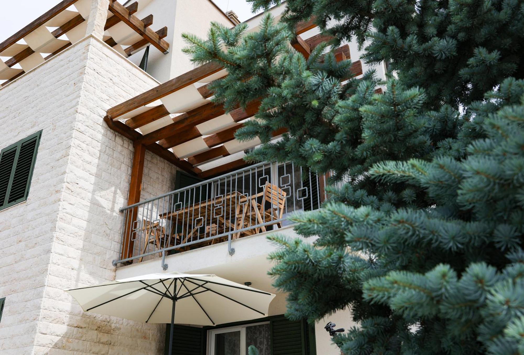 Laura Apartments Brodarica  Zewnętrze zdjęcie