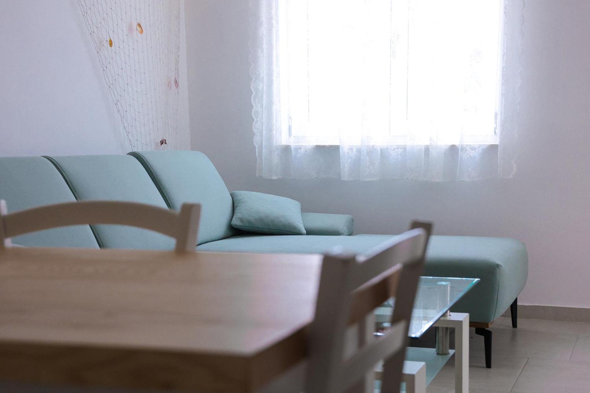 Laura Apartments Brodarica  Zewnętrze zdjęcie